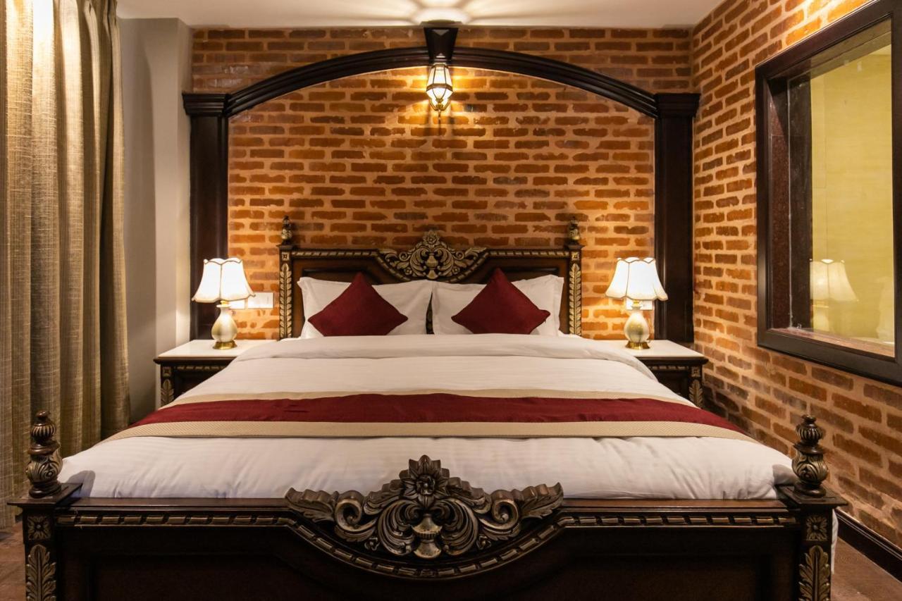 Hotel Pabera Heritage Boutique Катманду Екстериор снимка