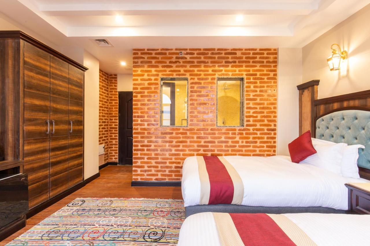 Hotel Pabera Heritage Boutique Катманду Екстериор снимка