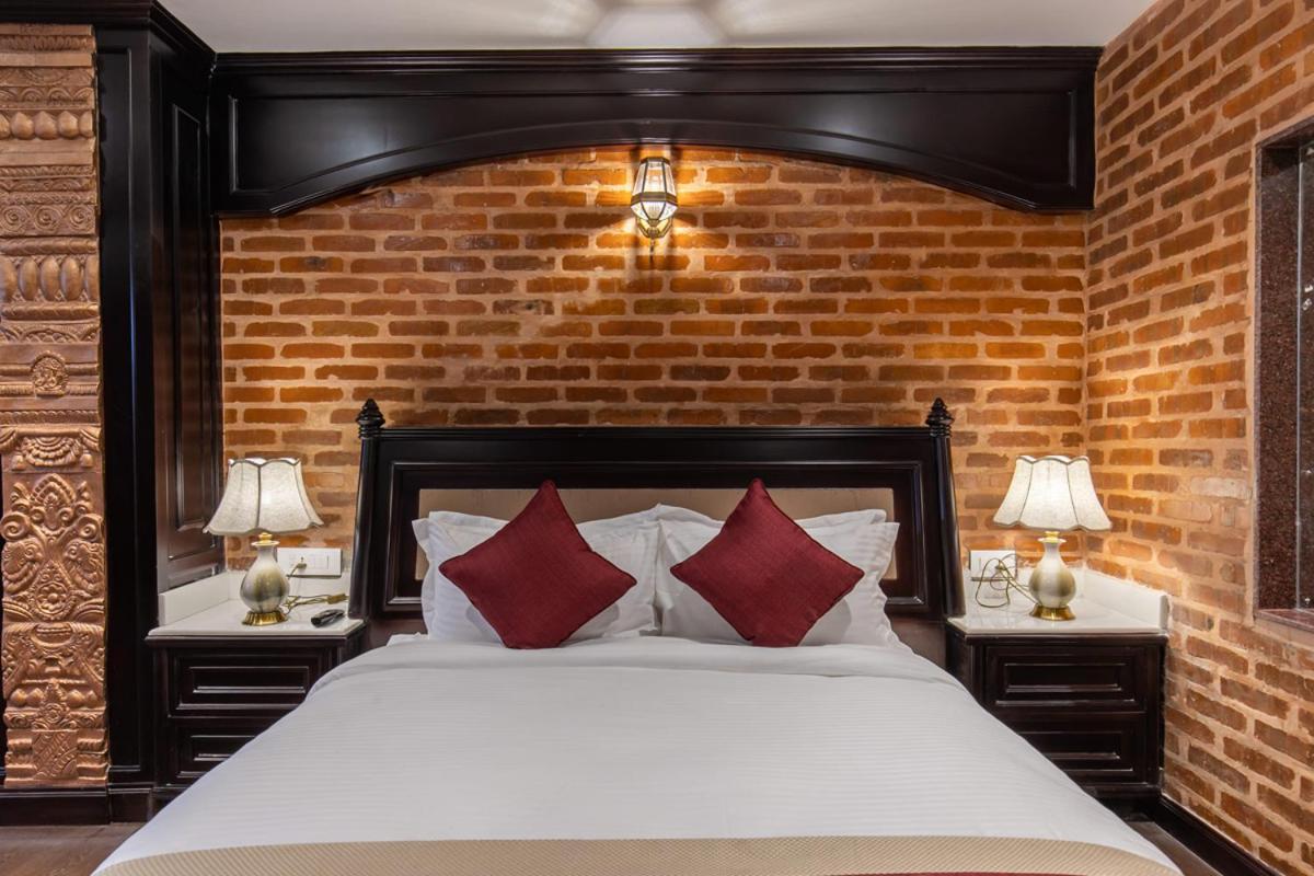 Hotel Pabera Heritage Boutique Катманду Екстериор снимка
